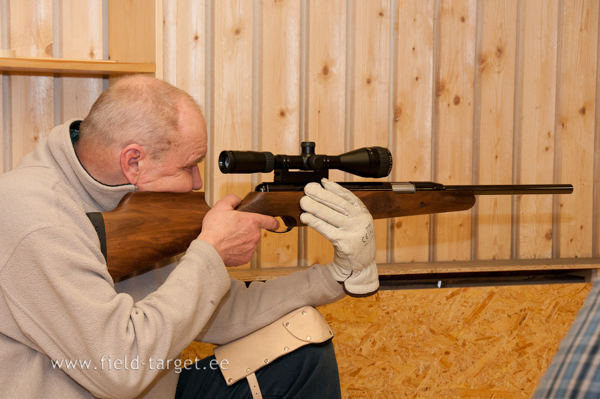 0085   Sellist polvetuge nagu Ants kasutab, tahaks ise ka, sealt ei libise kasi alla ning on kergesti paigaldatav